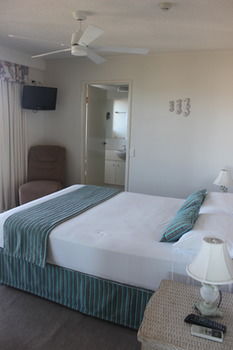 The Waterview - Broome Tourism 36