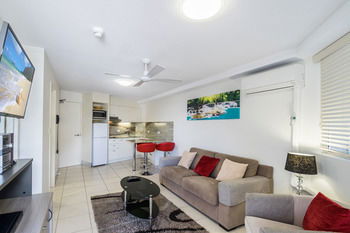 Sandcastles Mooloolaba - Broome Tourism 45