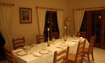 Strathearn Park Lodge - Broome Tourism 10