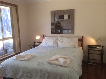 Australian Home Away @ Doncaster Andersons Creek 2 - Broome Tourism 3