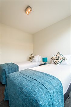 Orange Serviced Apartment - Broome Tourism 2