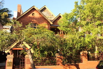 Simpson Of Potts Point - Broome Tourism 6