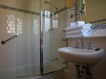 Simpson Of Potts Point - Broome Tourism 9