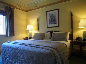 Simpson Of Potts Point - Broome Tourism 13