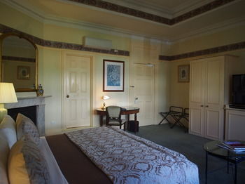 Simpson Of Potts Point - Broome Tourism 18