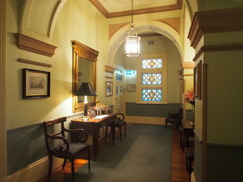 Simpson Of Potts Point - Broome Tourism 47