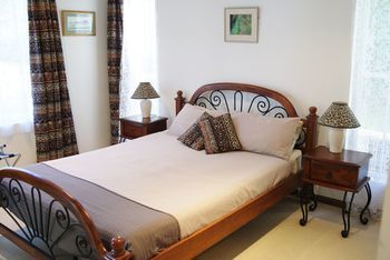 Kingfishers Manor @ Noosa - Broome Tourism 17