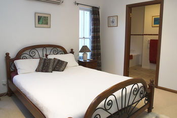 Kingfishers Manor @ Noosa - Broome Tourism 19