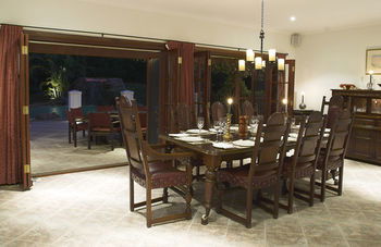 Kingfishers Manor @ Noosa - Broome Tourism 37