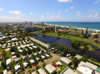 Alex Beach Cabins - Broome Tourism 3