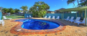 Alex Beach Cabins - Broome Tourism 22