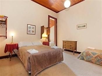 The Victoria & Albert Guesthouse - Broome Tourism 13