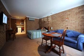 Golden Grain Motor Inn - Broome Tourism 2