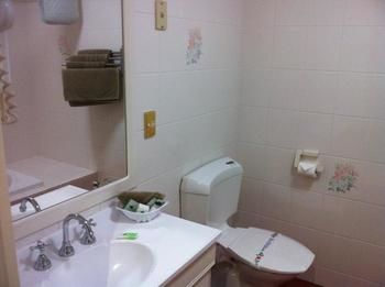 Golden Grain Motor Inn - Broome Tourism 6