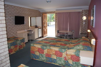 Sundowner Dubbo Aberdeen - Broome Tourism 2