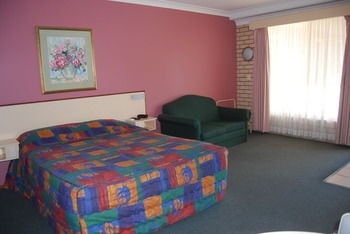 Sundowner Dubbo Aberdeen - Broome Tourism 11