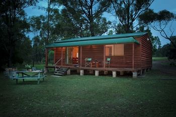 Hunter Hideaway Cottages - Broome Tourism 12