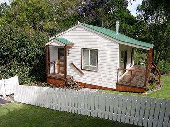 Apple Tree Cottage & Studio - Broome Tourism 7