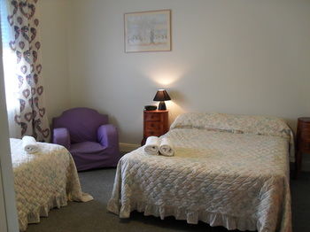 Aaron Cottage - Broome Tourism 6