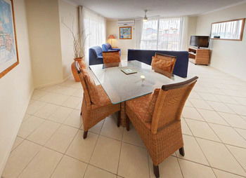 Langley Park Apartments - Broome Tourism 40