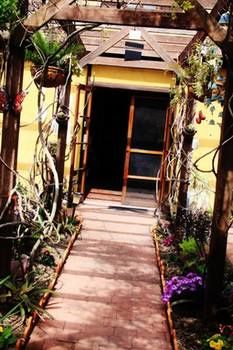 The Table Guesthouse - Broome Tourism 10