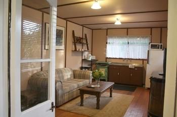 Steindorf Cottages - Broome Tourism 7