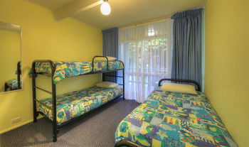 BIG4 Bungalow Park On Burrill Lake - Broome Tourism 0