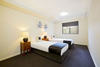 Astina Serviced Apartments - Central - Broome Tourism 4