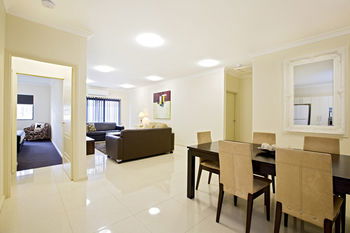 Astina Serviced Apartments - Central - Broome Tourism 10