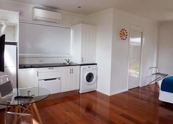 Studio@the Close Morpeth - Broome Tourism 8