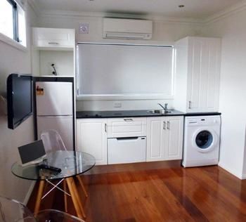 Studio@the Close Morpeth - Broome Tourism 9