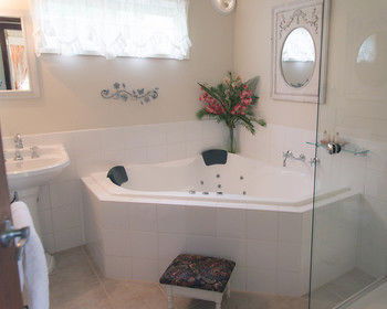 The Heart Of Emerald Bed & Breakfast - Broome Tourism 14