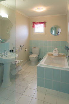 The Heart Of Emerald Bed & Breakfast - Broome Tourism 42