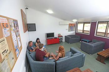 Hunter Valley YHA - Hostel - Broome Tourism 24