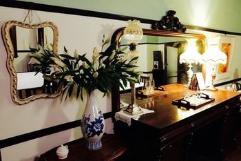 Strathvea Guest House - Broome Tourism 1