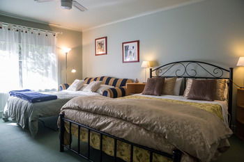 Strathvea Guest House - Broome Tourism 7