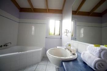 Toowoon Bay Holiday Park - Broome Tourism 0