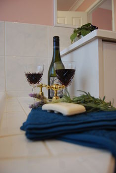 L'Auberge Angara Bed And Breakfast - Broome Tourism 0