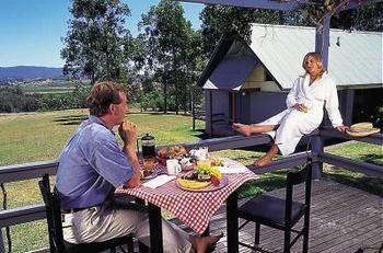 Vineyard Hill - Broome Tourism 3
