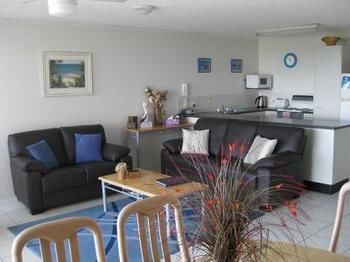 Seafarer Chase Holiday Apartments - Broome Tourism 6