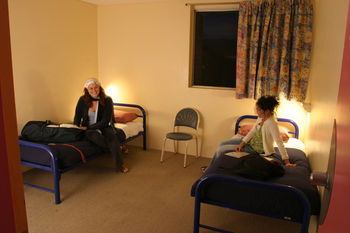 Sydney, Glebe Point YHA - Hostel - Broome Tourism 13