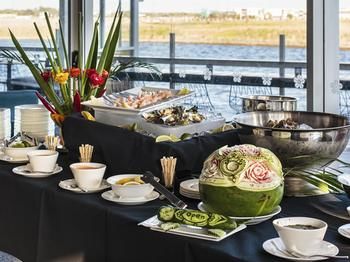 Best Western Plus Lake Kawana Hotel - Broome Tourism 1
