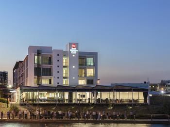 Best Western Plus Lake Kawana Hotel - Broome Tourism 23