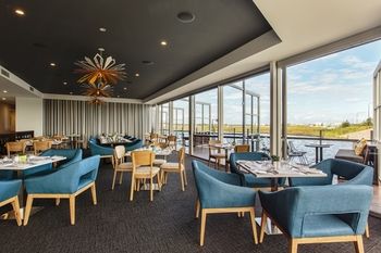 Best Western Plus Lake Kawana Hotel - Broome Tourism 32