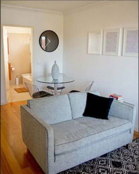 Apartment2c - Siena - Broome Tourism 7