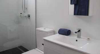 Apartment2c - Lennox 1 - Broome Tourism 1