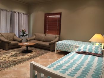 Relaxin - Broome Tourism 23