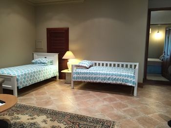 Relaxin - Broome Tourism 24