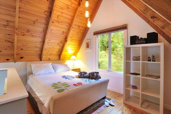 Santosa Cottage - Broome Tourism 3