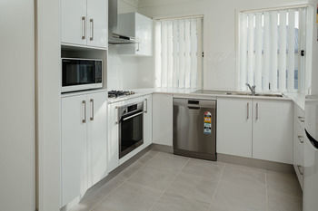Wallsend Executive Apartments - Broome Tourism 29